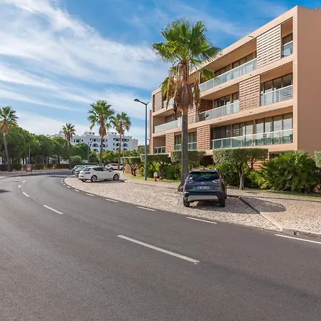 Herdade Dos Salgados Lagoas * Albufeira