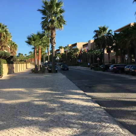 Herdade Dos Salgados Lagoas Appartement *
